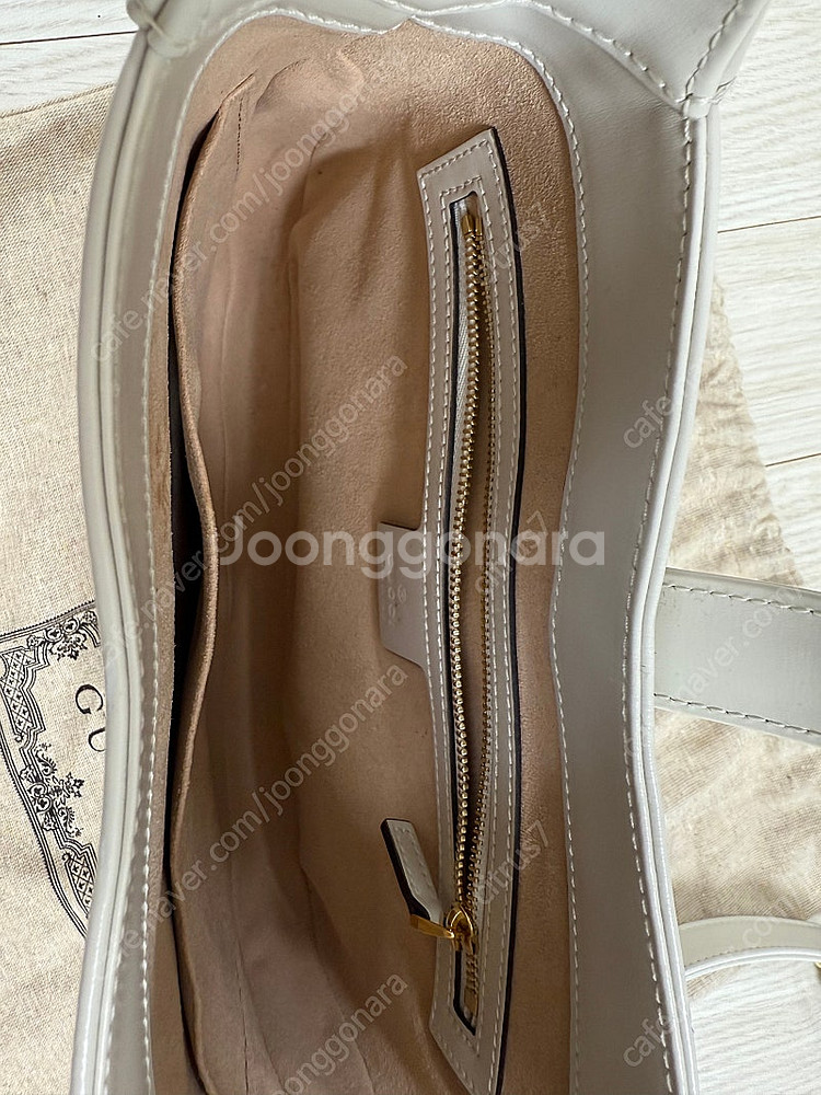 구찌 재키백 스몰 화이트 좋은 컨디션--7