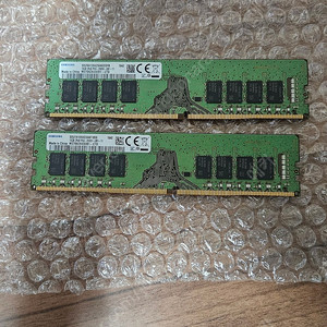 삼성 ddr4 16g ×2 팝니다 (d다이)