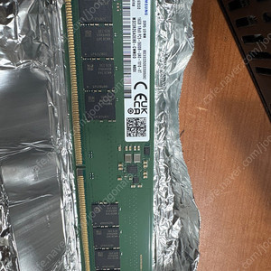 삼성 DDR 5 메모리 16GB 2개