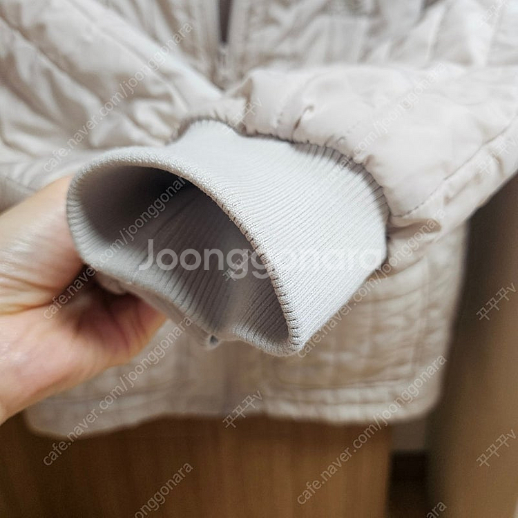 뉴발란스경량패딩--3