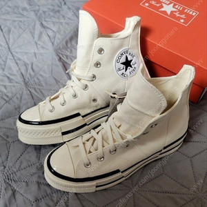 컨버스 척 70 플러스 에그렛 235 새상품