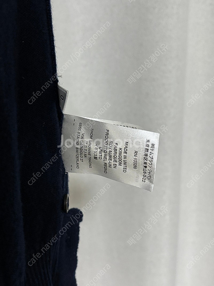 톰브라운 여성 사선 완장 라운드 캐시미어 가디건--5