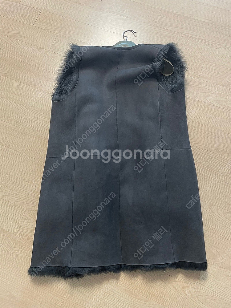 띠어리 천연 무스탕--1