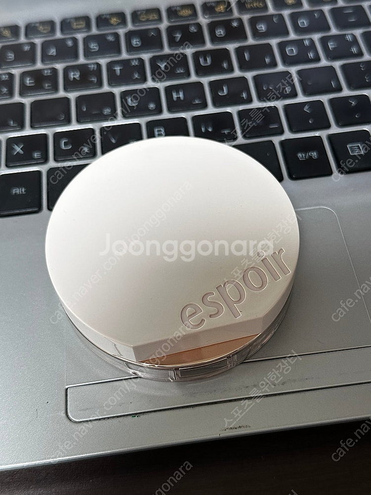 [화장품대정리](새상품)맥스튜디오 롱웨어쿠션, 에스티로더 파데, 맥 슬릭새틴립스틱,립펜슬, 아르마니 글로우파운데이션...--9