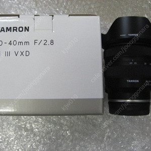 탐론20-40mm F2.8 소니FE 신품급 팝니다