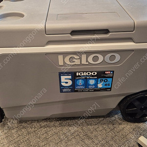 롤링 쿨러 85L 대형 아이스박스 (손잡이 파손)