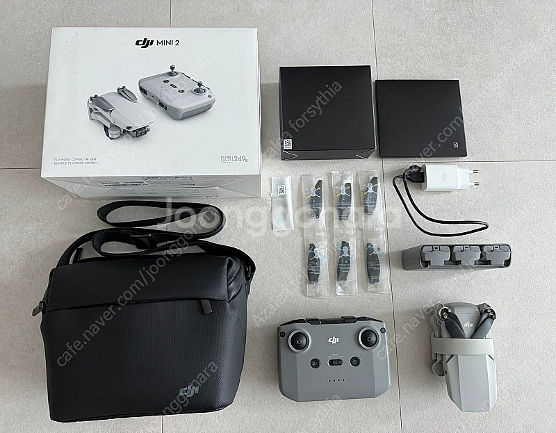 DJI Mini 2 플라이 모어 콤보 판매합니다.--0