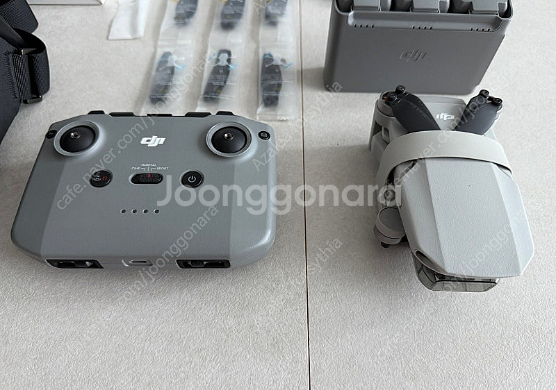 DJI Mini 2 플라이 모어 콤보 판매합니다.--1