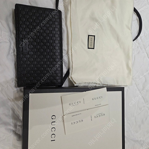 구찌 마이크로시마 크로스백 겸 지갑