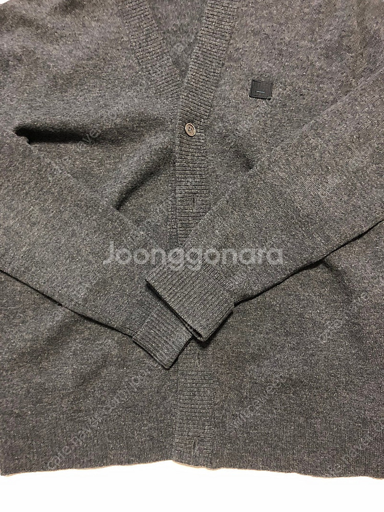 아크네 네브 가디건 챠콜 S사이즈 판매--3