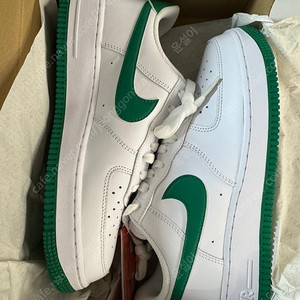 나이키 에어포스 그린화이트 이미지