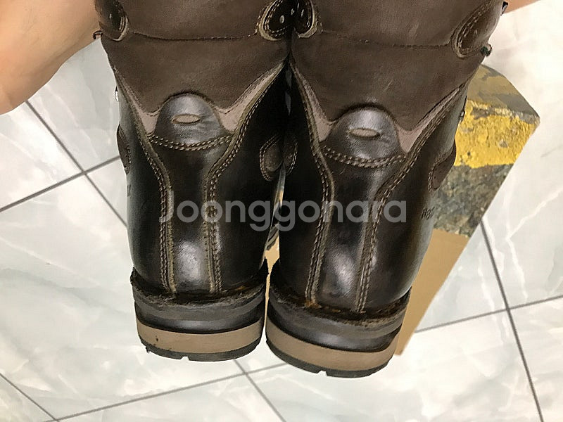 등산화 잠발란 셀라 EU39(250mm)--2