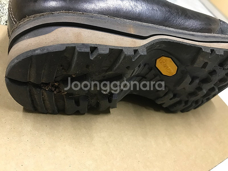 등산화 잠발란 셀라 EU39(250mm)--8