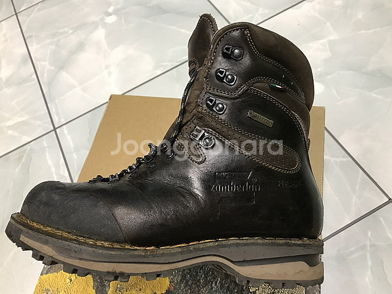 등산화 잠발란 셀라 EU39(250mm)--9