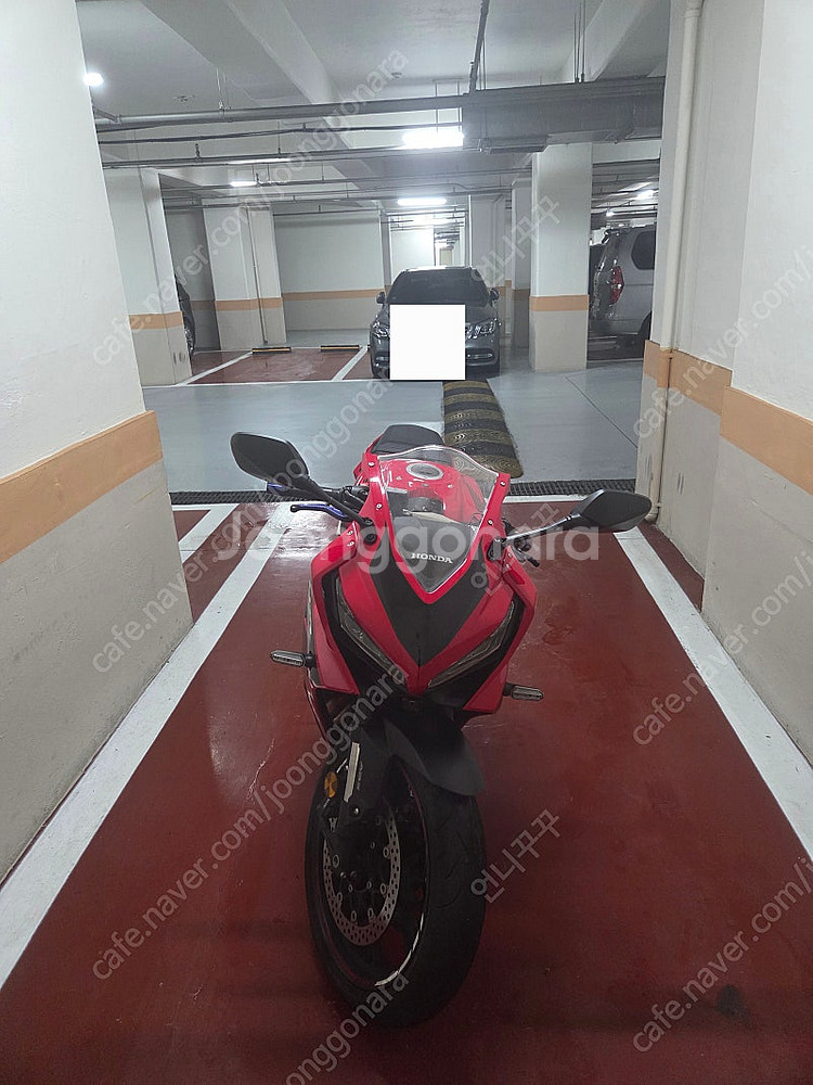 23년식 혼다 CBR650R 8,XXXkm 판매합니다.--0