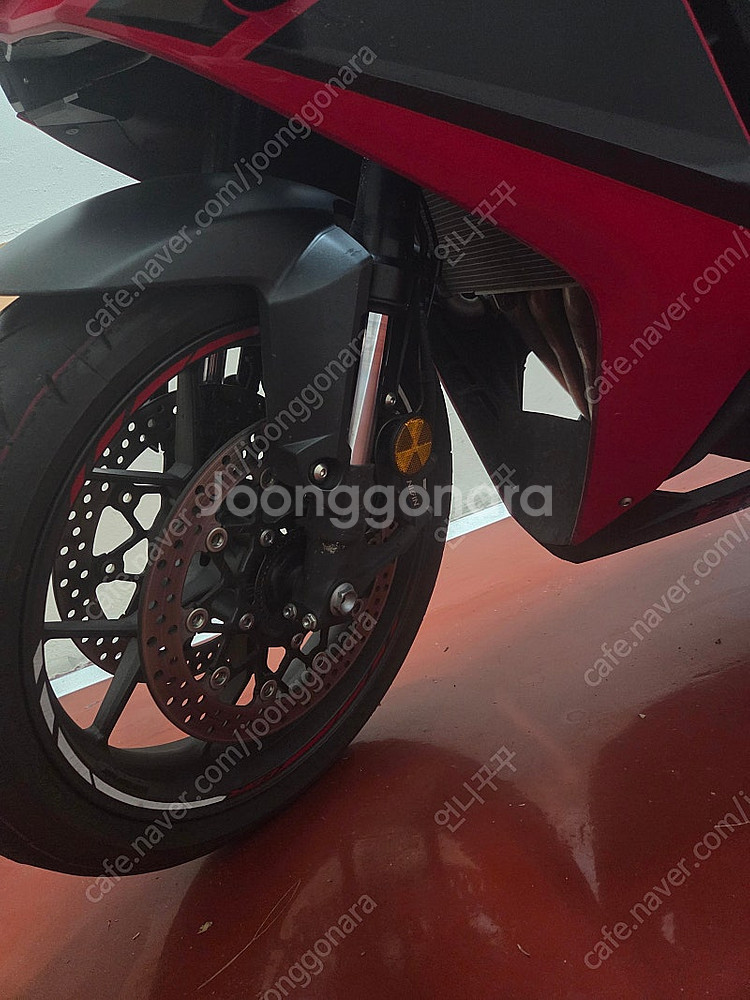 23년식 혼다 CBR650R 8,XXXkm 판매합니다.--4