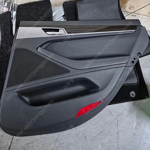 제네시스 G80(DH) 2019년식 2열 도어트림(조수석)