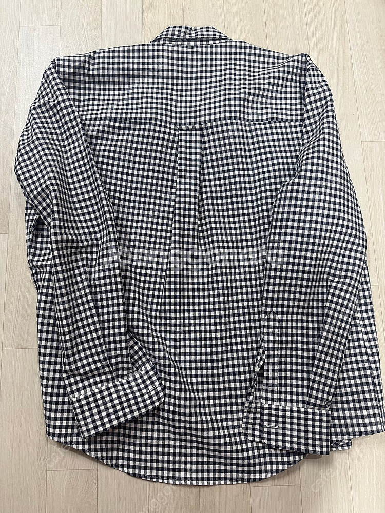 아미 깅엄 체크셔츠 43사이즈 판매합니다.--1