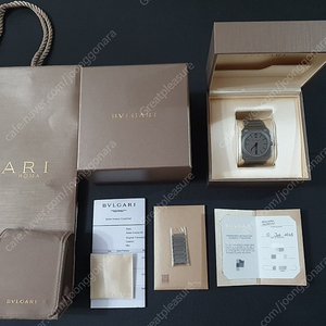 불가리 옥토 피니시모 티타늄 새상품 판매합니다