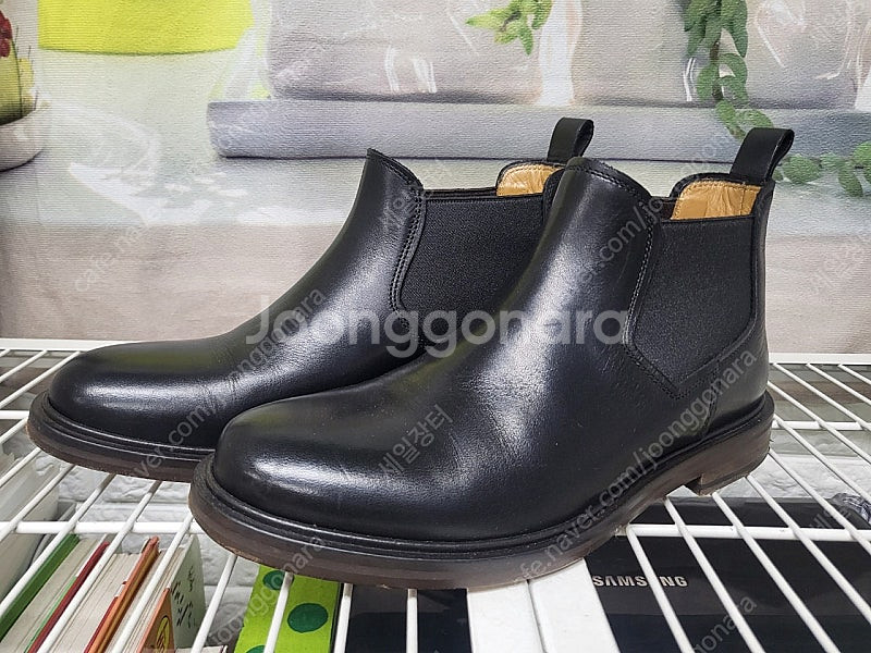 APC 아페쎄 여성 소가죽 단화 로우 앵클부츠 (230) HB29--0