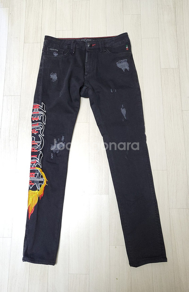 필립플레인 블랙진 32사이즈 매장판(무료배송)--0