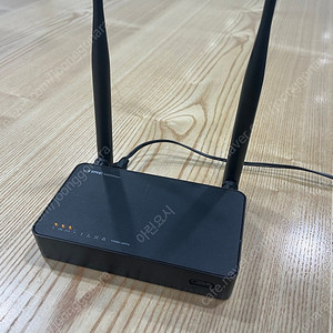 ipTIME N604 black 유무선 공유기 팝니다.