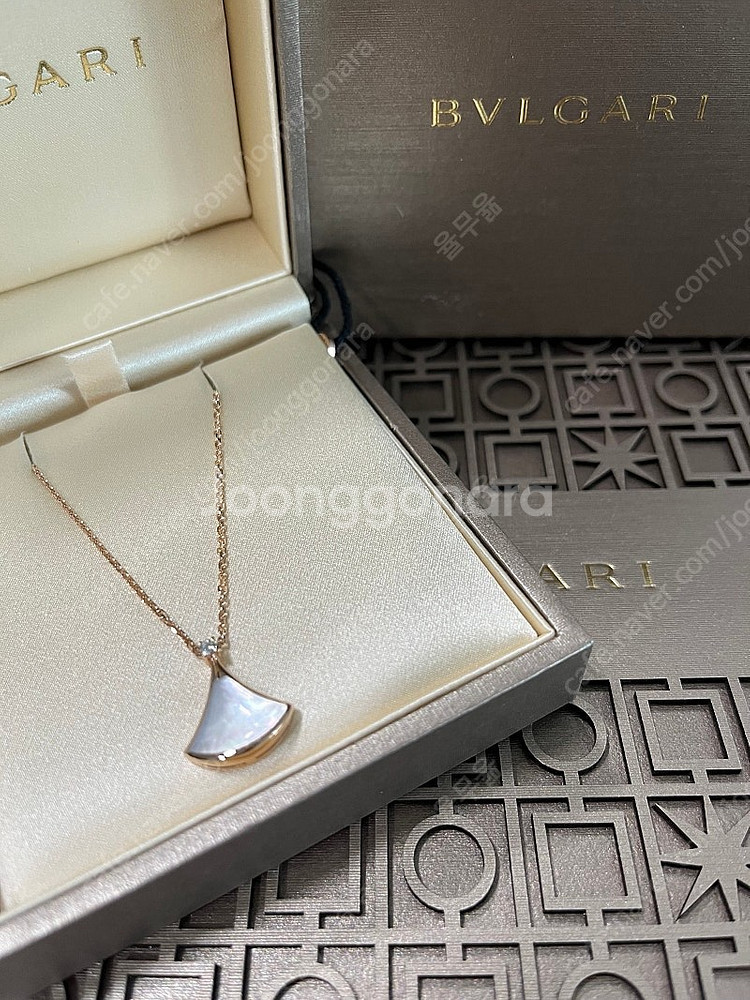 불가리 디바스드림 목걸이 로즈골드--0