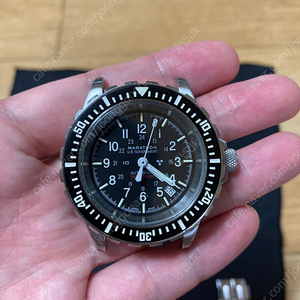 마라톤 gsar(지사르) 시계 41mm 판매합니다