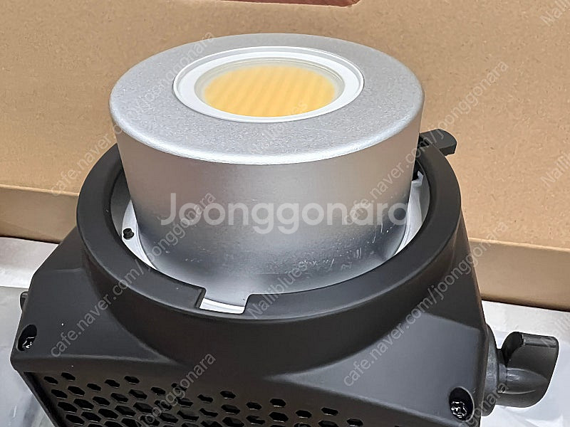 지속광 난라이트 FS-300B + 소프트박스 60x90--4