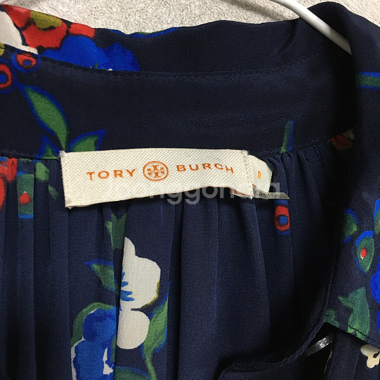 토리버치 김사랑 실크 원피스 0 / 랑방 마인 오브제 타임 럭키슈에뜨 산드로 마쥬 오르 시에 시스템--2