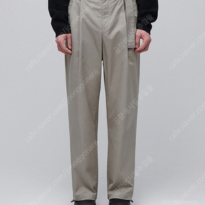 무탠다드 세미 벌룬 벨티드 치노팬츠 더스티베이지 28 (무신사 스탠다드)