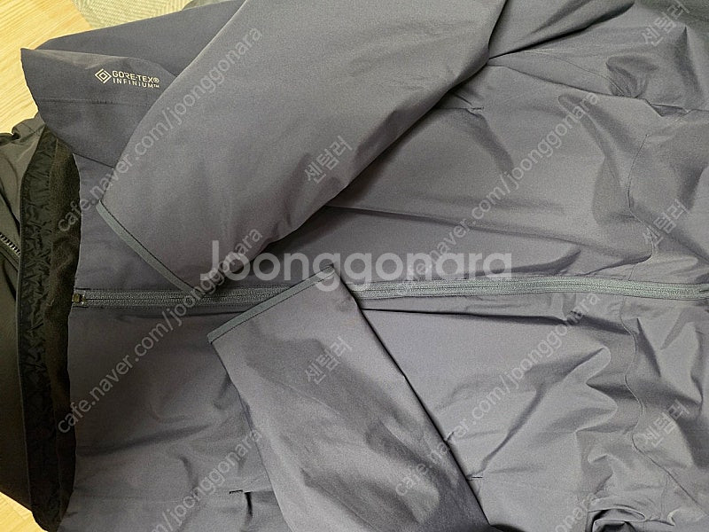 [L]아크테릭스 솔라노 자켓 팝니다--3