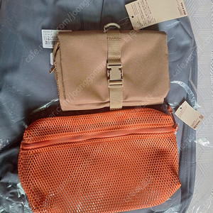 툴레 백팩 아이온 thule aion 40L, 무인양품 세면백, 무인양품 파우치 미개봉 택포 199000팝니다