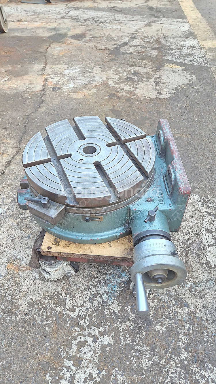 로타리테이블. 보루방32파이--0