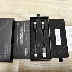 Questyle M12 실버 usb 꼬다리 DAC 판매합니다.