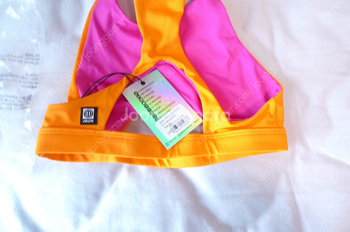 여성 수영복 탑 신품 택달림--2