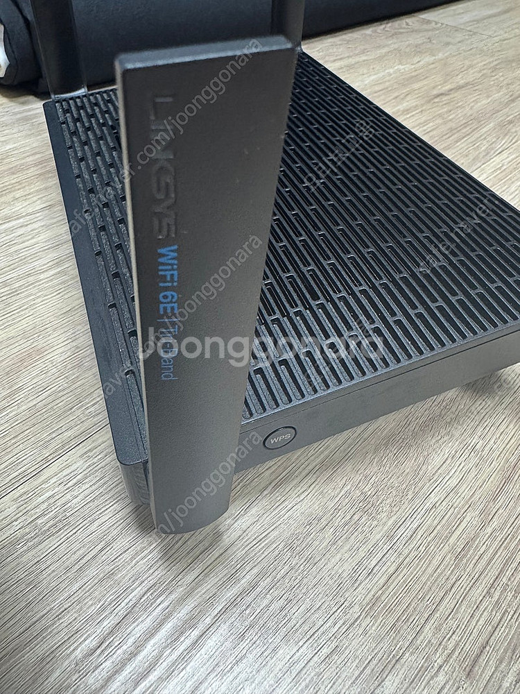 Linksys 6E Tri-Band Wi-Fi MR75...--1