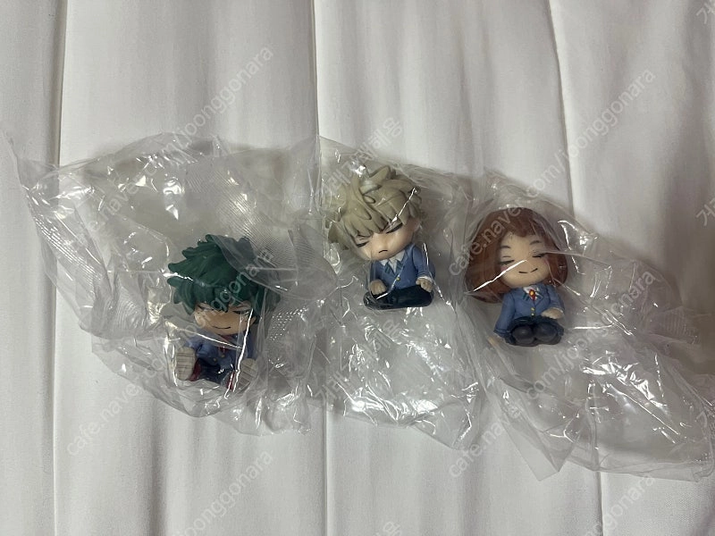 히로아카 나히아 어깨쿵 피규어 미도리야 바쿠고 우라라카 이미지