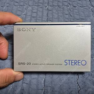 SONY 워크맨용 포터블 액티브 스피커 SRS-20 정상작동품 판매합니다.