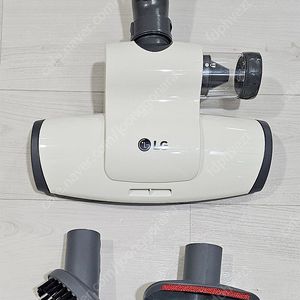 LG 침구팍팍 청소기 흡입구 등