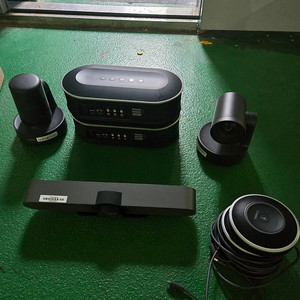 로지텍 밋업 및 렐리 화상회의 구성품 카메라2개