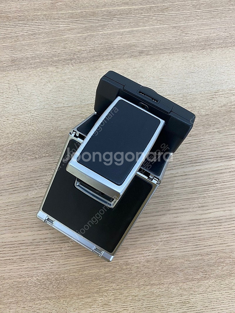 폴라로이드 SX-70 타임 제로 오토포커스 카메라 판매합니다. Time-Zero AutoFocus--2