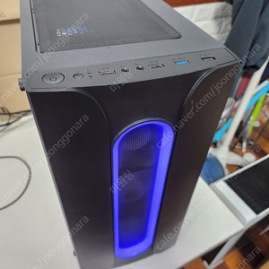 i5 10400f, RTX 2060 컴퓨터 본체 팝니다. 그래픽카드 다른것 선택가능