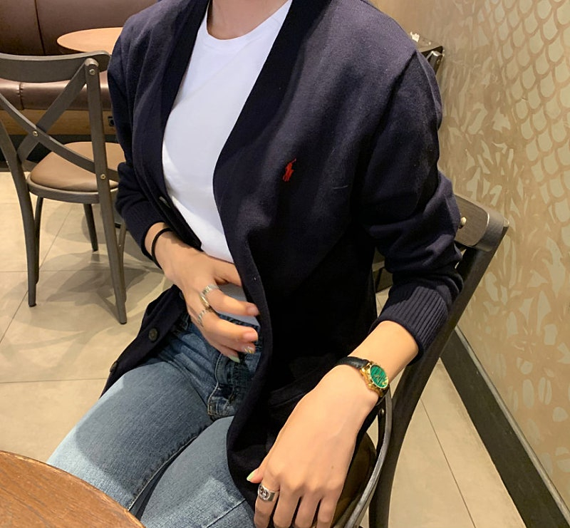 폴로 코튼 브이넥 가디건 그레이 팔아요 이미지