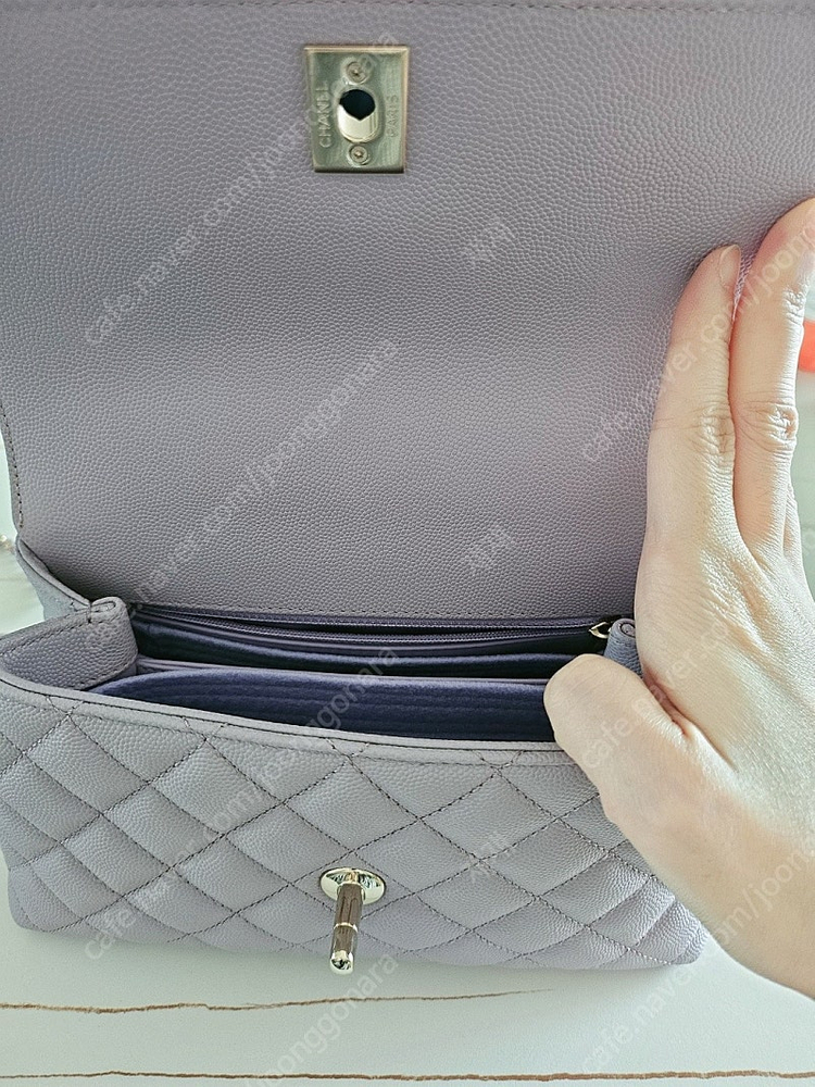 샤넬 코코핸들 미듐 시즌 연보라 판매--4