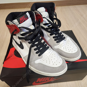 나이키 조던1 하이 라이트 스모크그레이 팝니다