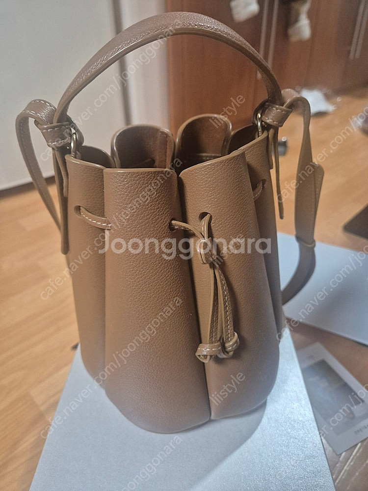 폴렌느 누메로 huit mini--0