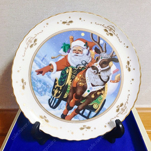 [1000장 한정 리미티드 에디션]2001년 빈티지 노리다케x미츠코시 콜라보 크리스마스 스토리즈 접시