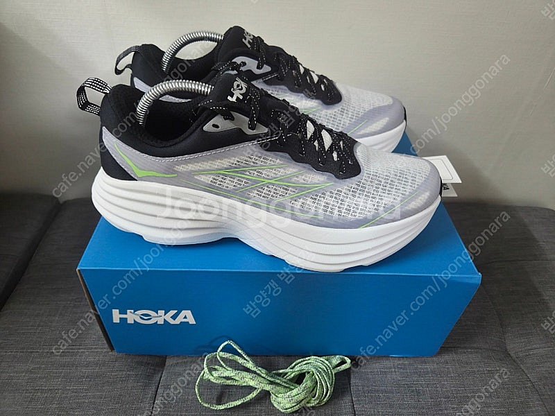 호카 본디 8 TS 화이트:타르트 애플 270--2