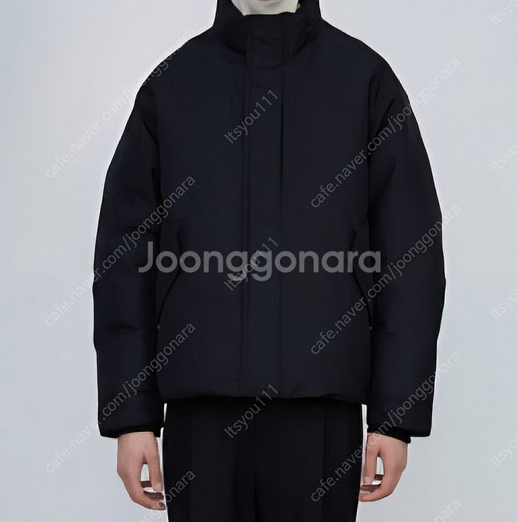 질스튜어트뉴욕 OLMETEX 크롭 숏다운 점퍼--0